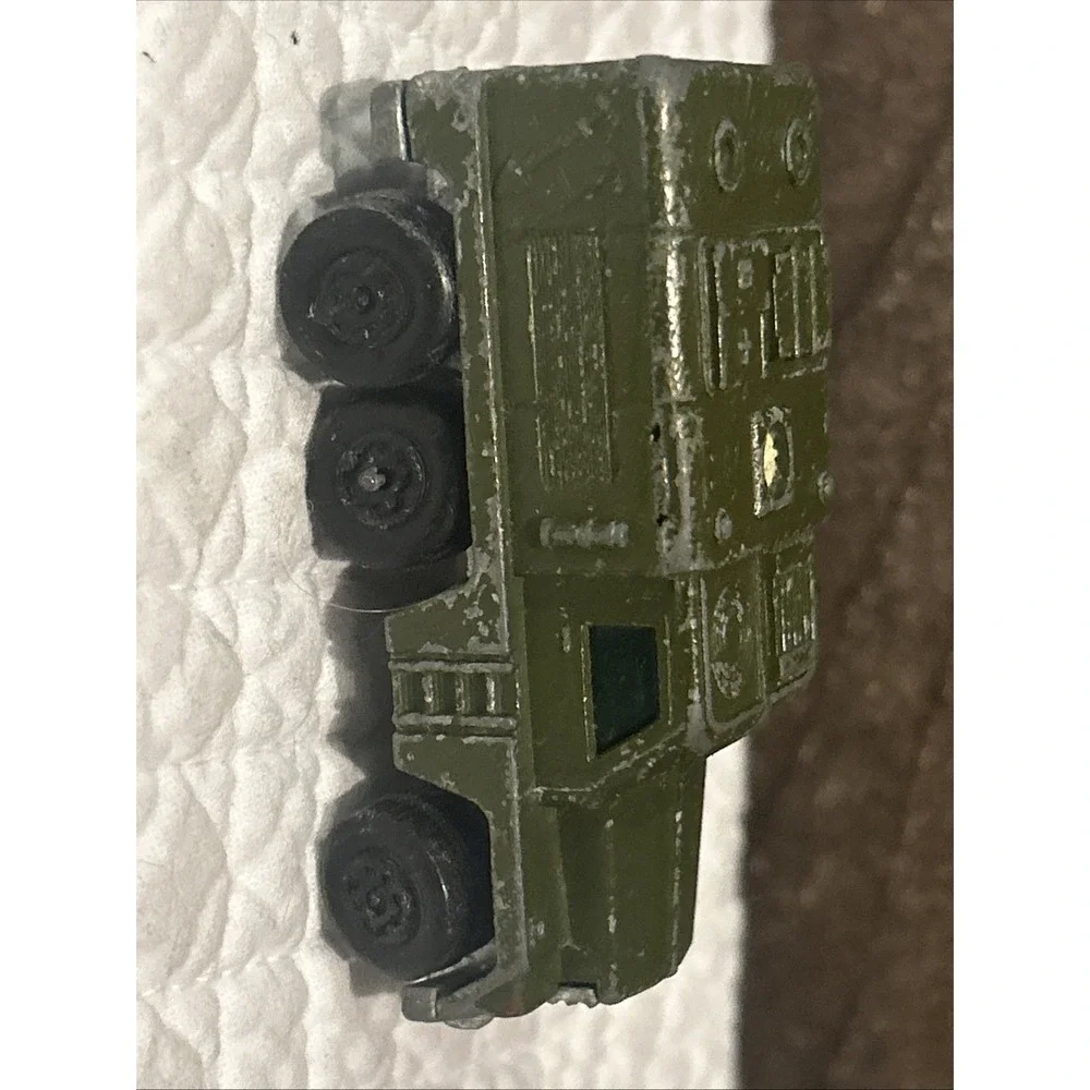 1973 Lesney Matchbox Rolamatics No. 16‎ Badger Army Green Radar Truck